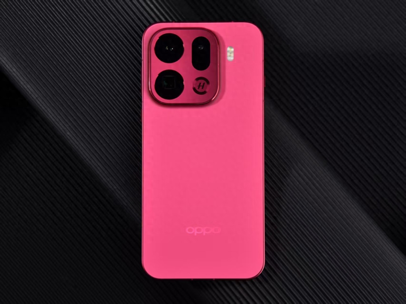 出游不用背相机，OPPO Find X9 Pro为何有此底气？