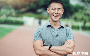 她以为攀上高枝就踹了我，我一个电话撤资，让她和她的博士男友一起去捡垃圾