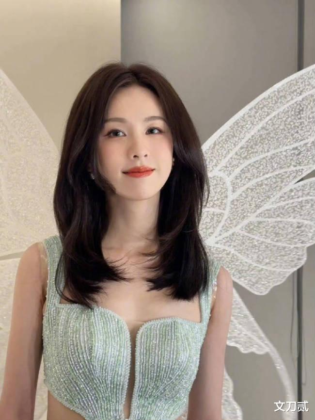 陈都灵深情告白粉丝：若你还爱我，请相信我！