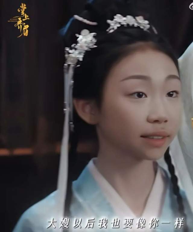 72岁知名老戏骨，连发三条动态支持外孙女新戏，网友：内娱要完了