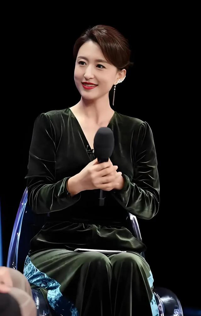 张蕾 美丽漂亮高雅气质女神