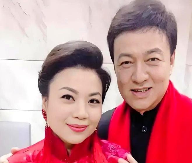 57岁张也实力证明:单身也能活得漂亮!