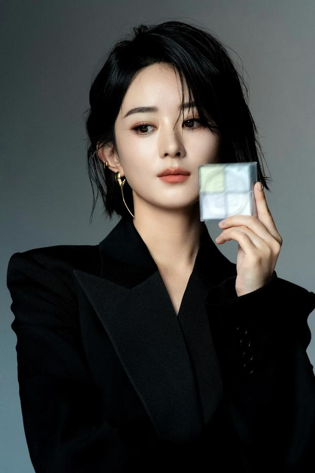 赵丽颖,最新发布,若即若离的女王气质