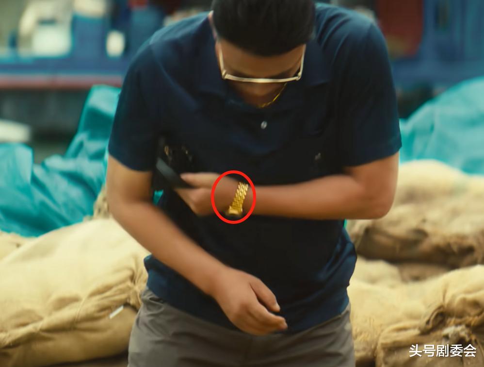 不会演暴发户别乱演！看看《北上》里的胡军，才知啥叫“有钱人”