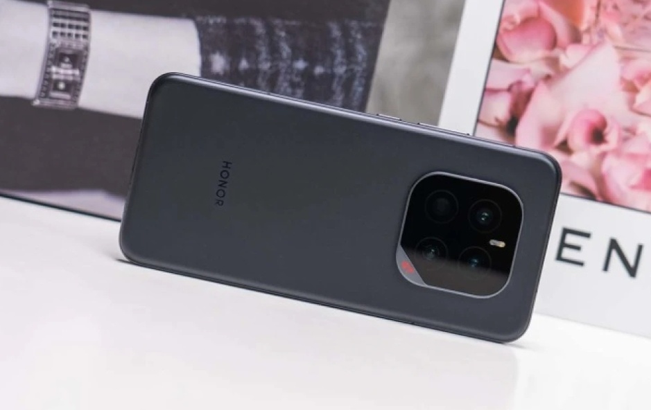 荣耀全面出击!7200mAh+骁龙8至尊领先版,国补价降到2987元