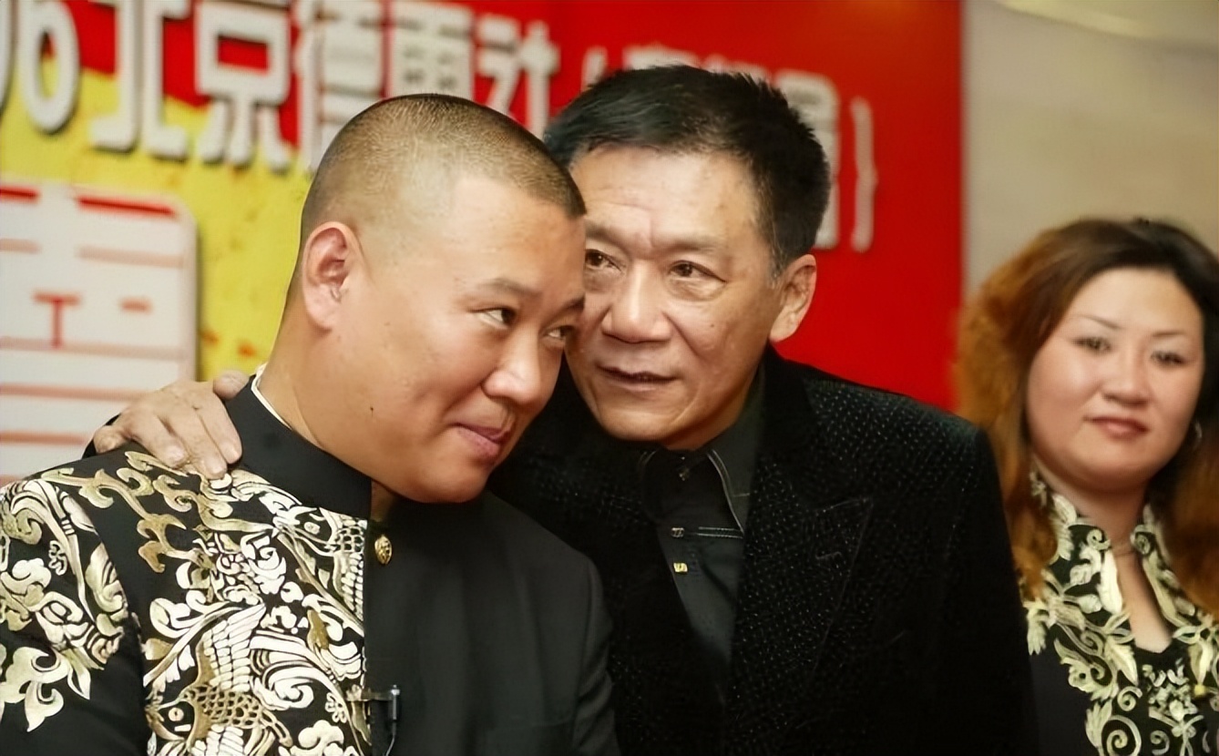 “约谈风波”不到2天，郭德纲发文8字回应，冯巩的态度说明一切