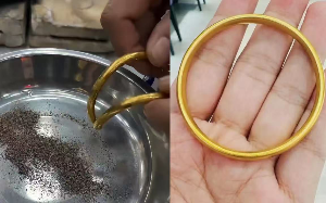 广州女子30年前买50克金手镯，如今为给儿子看病拿去变卖，剪开竟发现里面全是沙子