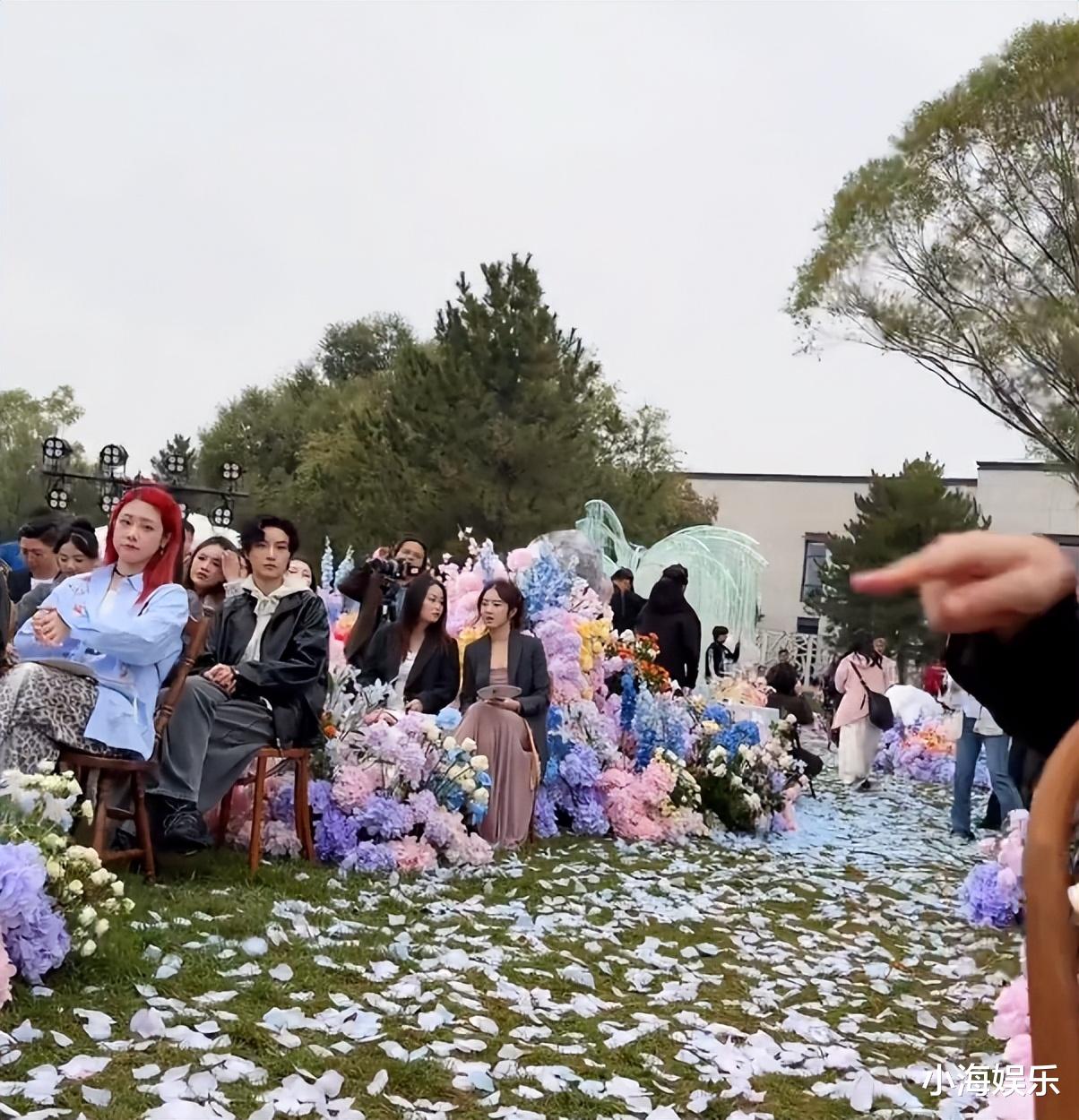 黄子韬徐艺洋大婚，婚礼环节独特又有寓意，刘些宁为好友感动流泪