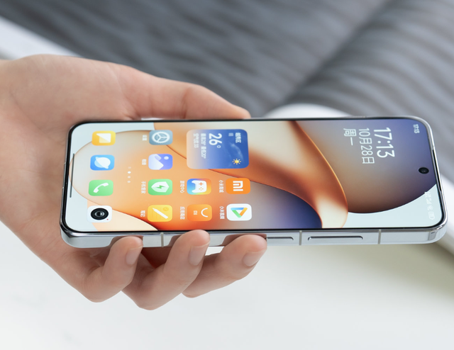 新机盘点：2k大直屏电竞旗舰手机；7000mAh大电池小屏旗舰新机