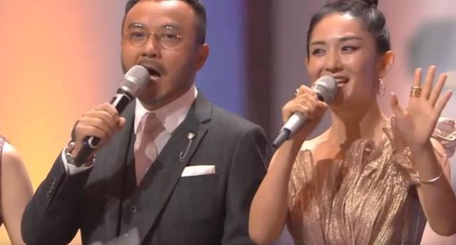 快本停播4年后,这回“装疯卖傻”的谢娜,还是令世界刮目相看了