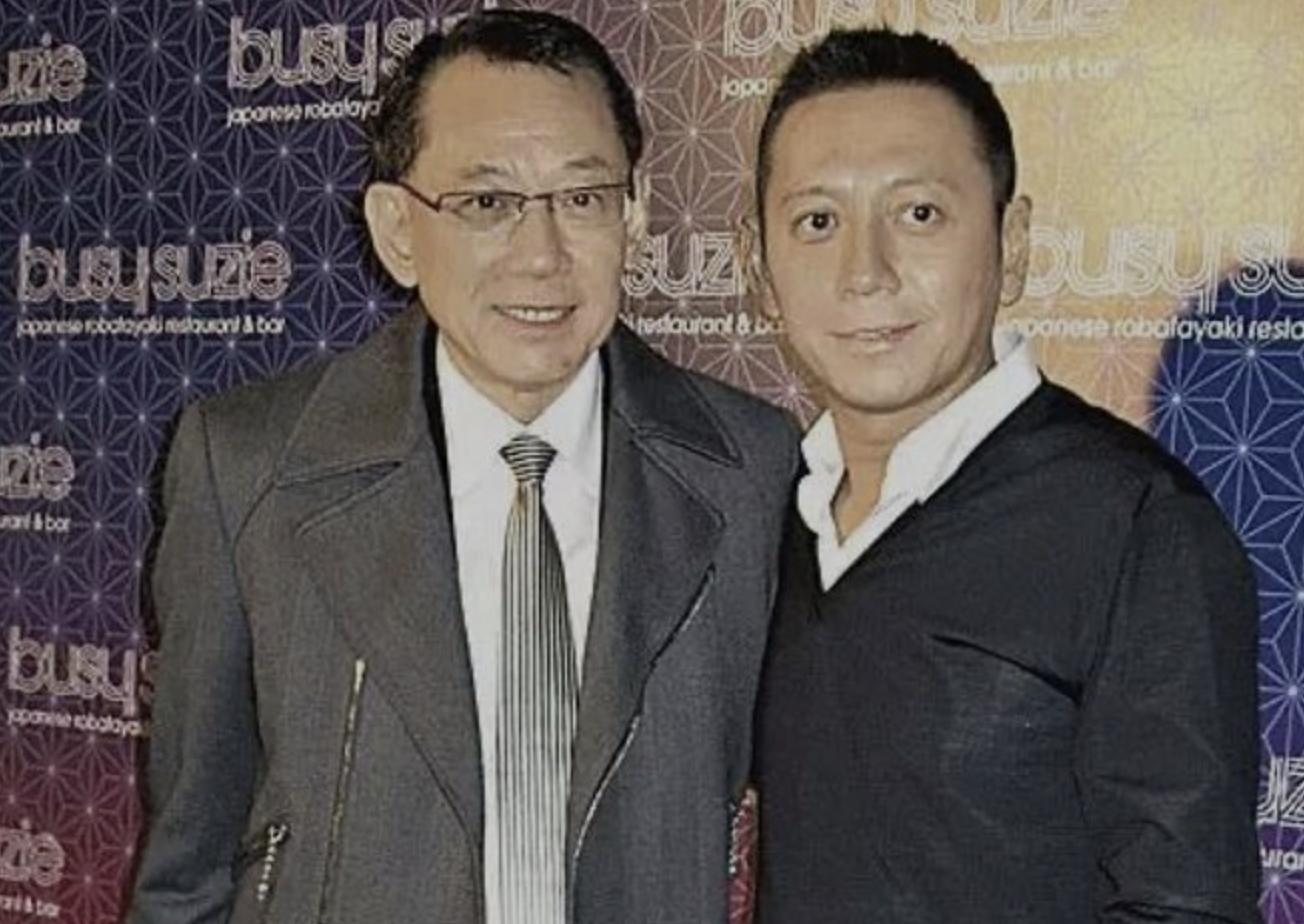 杨受成58岁长子罕见露脸，打理名下餐厅亲力亲为，满脸皱纹好沧桑