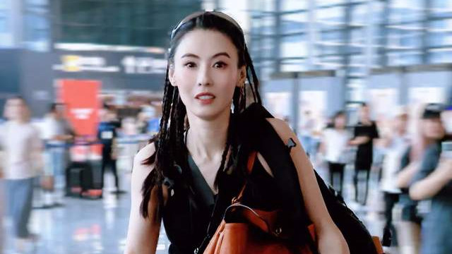 《一路繁花2》还没开播，张柏芝就赚足了眼球，扎着脏辫身材纤瘦