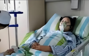 广州女子被囚两年获救，无人信其清白，当她嘶吼出真相后，抛弃她的男友却跪求复合。