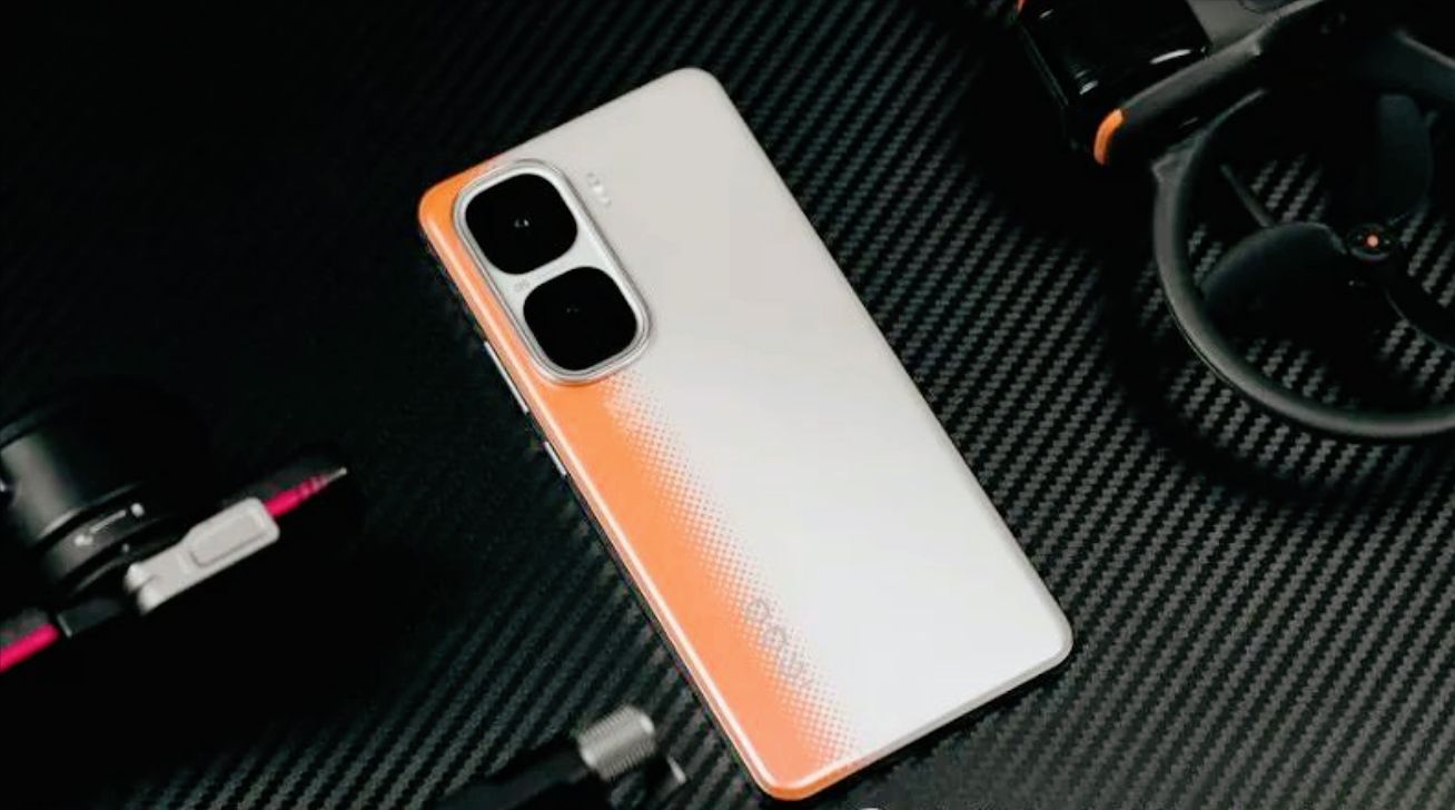 iQOO Neo和Z系列怎么选？听听内行人的分析，看完这篇再也不纠结