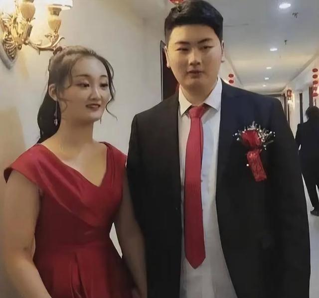 朱之文大女儿开小卖店,26岁多次相亲无果至今单身,已瘦下许多