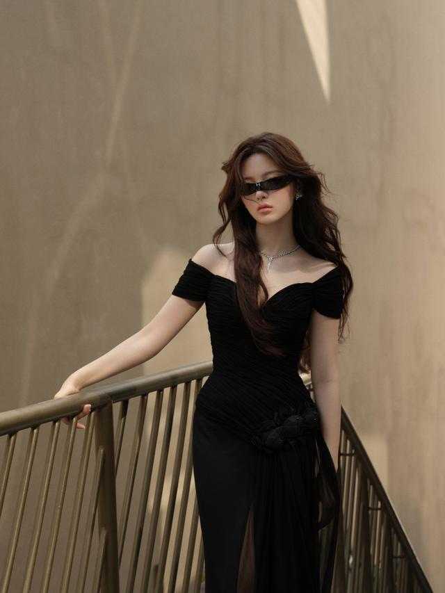 杨超越写真壁纸