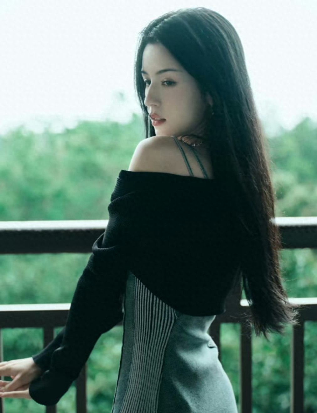 哈妮克孜侧颜杀 好美！