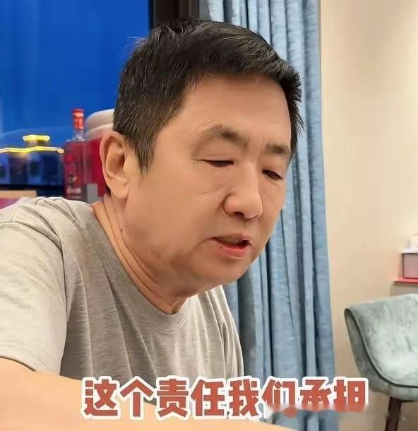 秋瓷炫拍戏回家，获公公8菜接风，一句“女儿”把跨国亲情焊死！