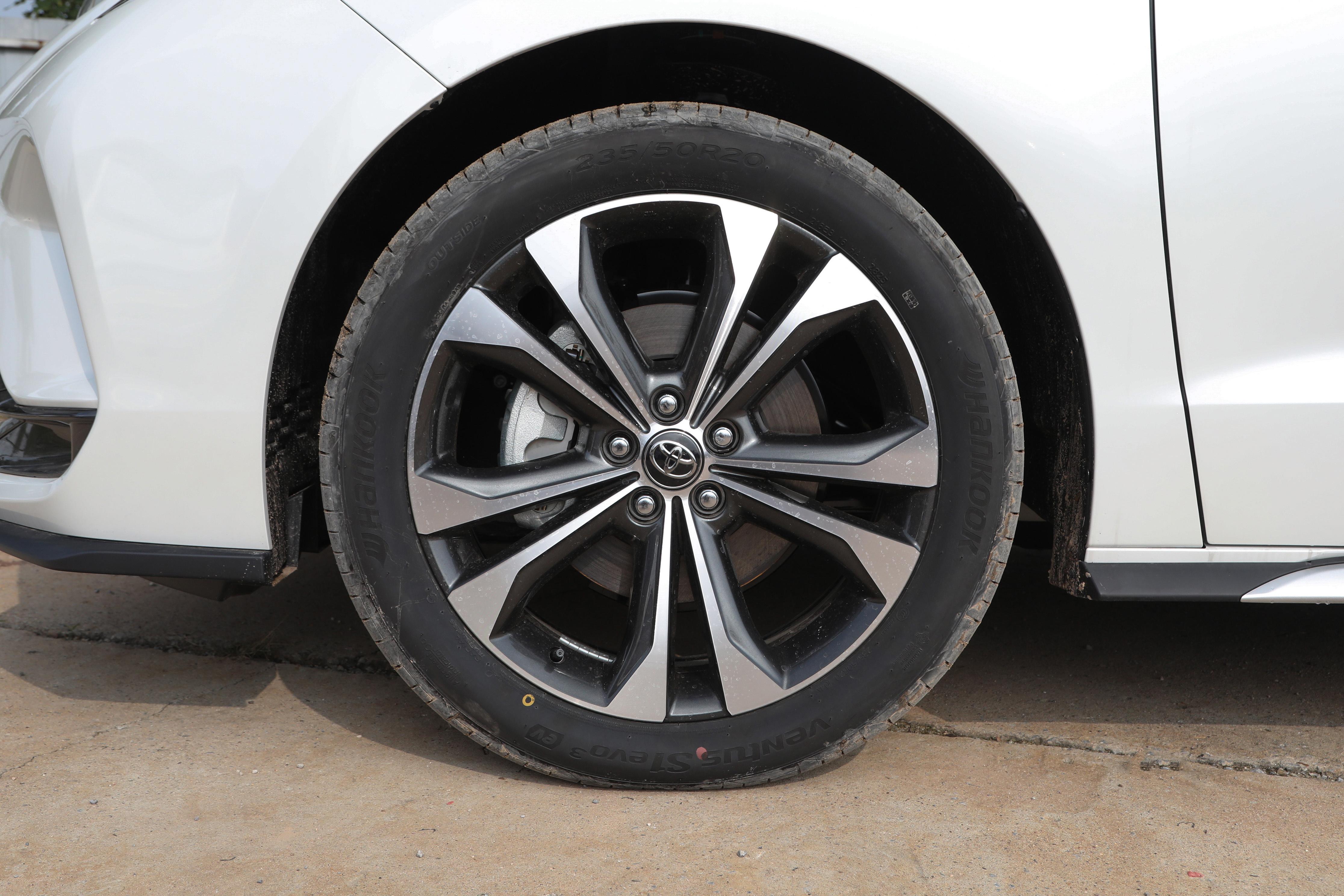 一次性说清楚 一汽丰田格瑞维亚 新车选购指南 选哪个版本合适?