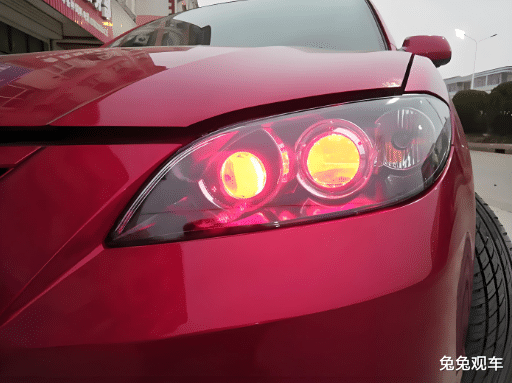 从标配到绝迹!这些汽车功能正在消失,你的车还留着几个?