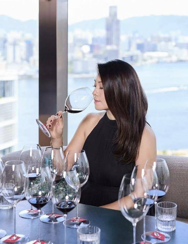 TVB前花旦时隔四年复出拍戏!