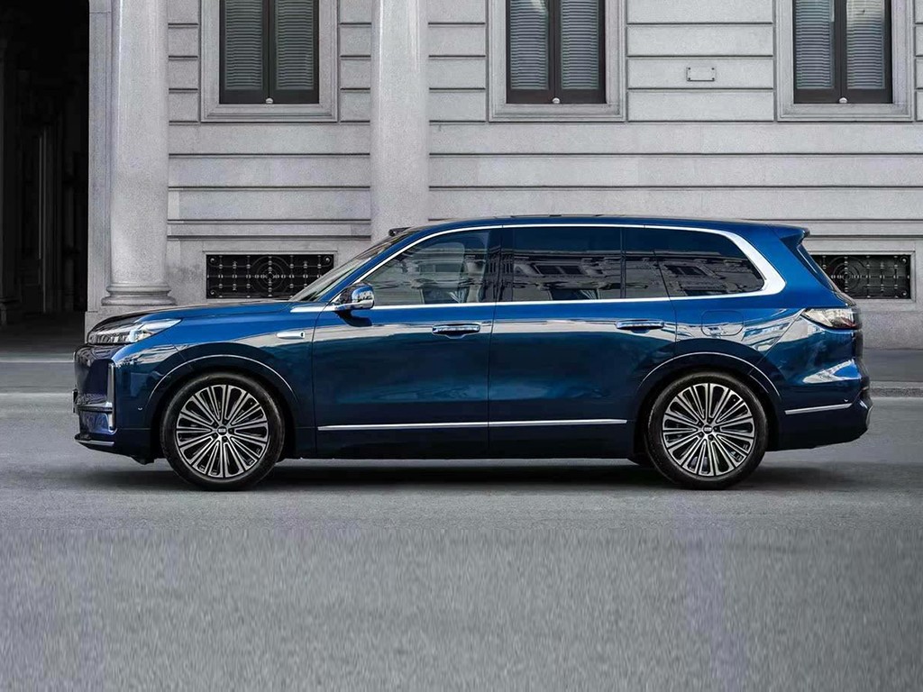 限时置换价17.99万起，将风云T11与银河M9对比完，我好像悟了