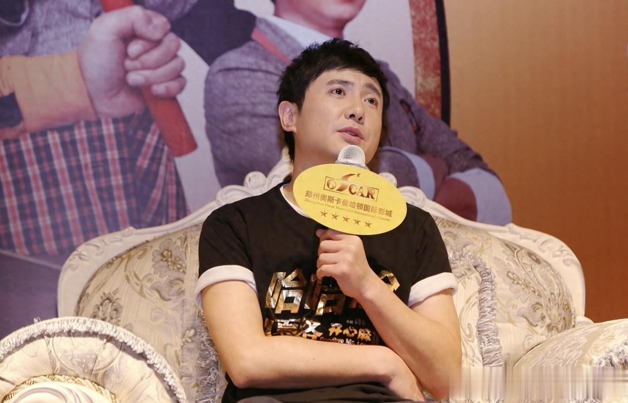 沈腾接话有多绝？惠英红怼不熟别套近乎，他一句话全场笑到拍腿！