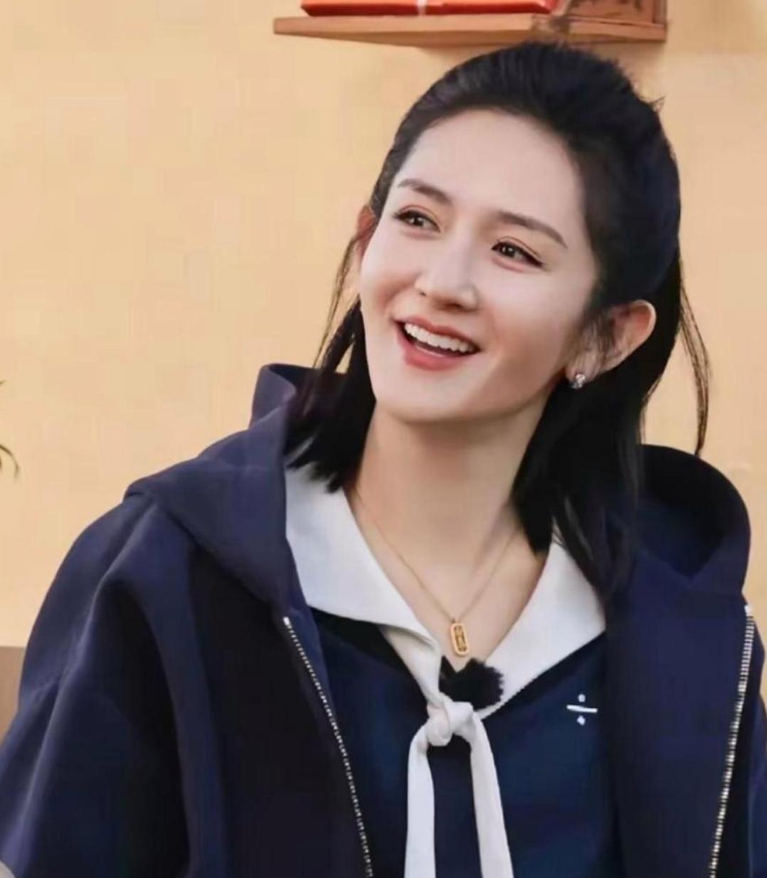 她才不是软柿子，谢娜直面身材争议，给所有“已婚女人”上了一课