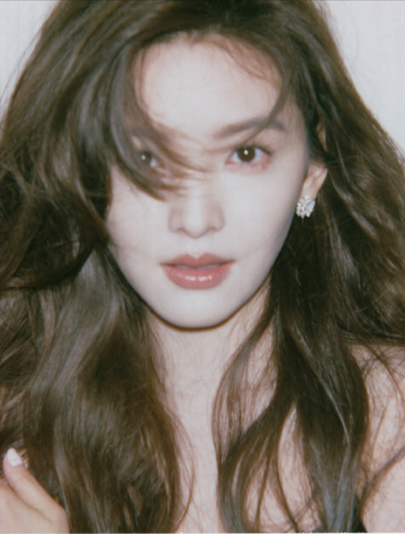 \uD83C\uDF1F 章若楠“浴巾撕拉片”全网刷屏！ \uD83C\uDF1F