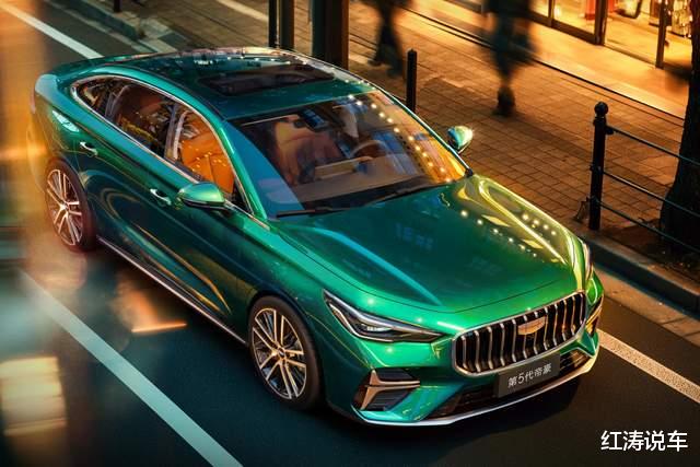 全新吉利帝豪实车首次曝光，外观漂亮，内饰上档次，尺寸提升明显