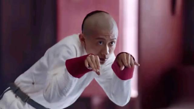 张一山被《新鹿鼎记》给毁了,新剧《亲爱的你》搭档李沁无人问津