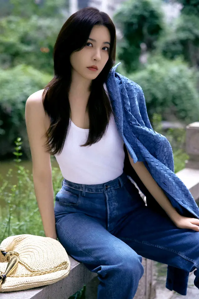 曾黎，美的代表