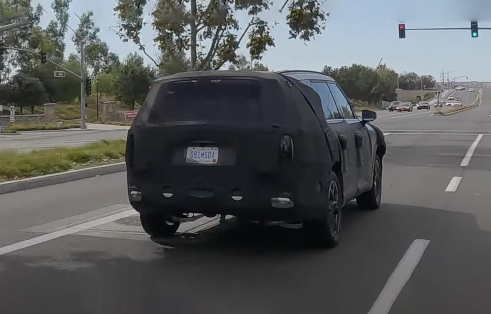 全新起亚Telluride将于洛杉矶车展亮相,换新2.5T混动,年内上市