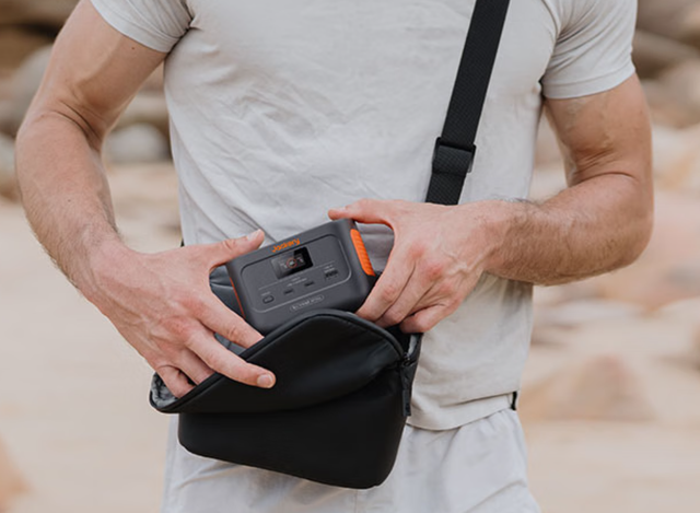 電小二推出磷酸鐵鋰充電寶，通過CCC認證，雙百瓦快充，填補空白