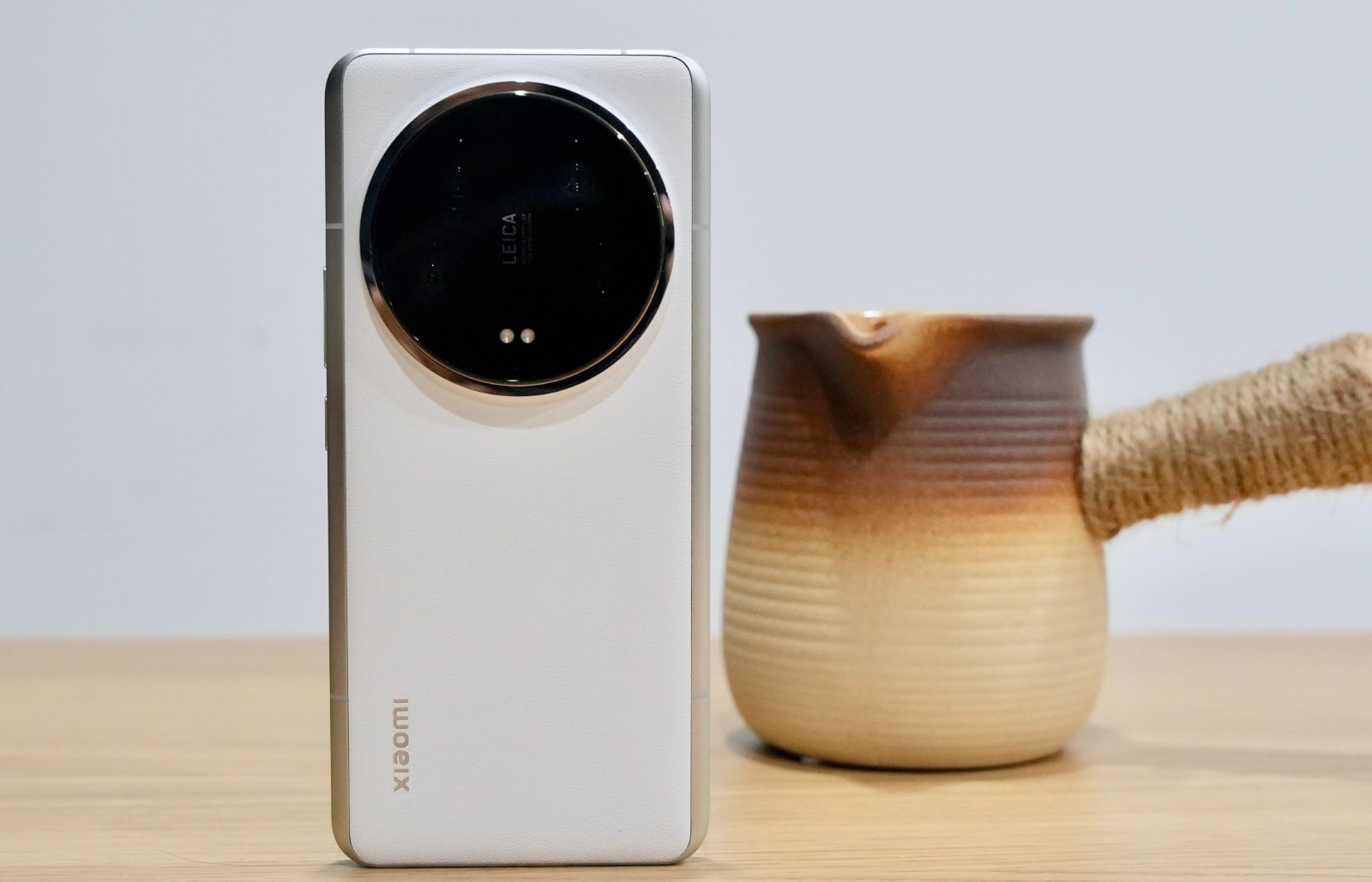 小米顶尖拍照手机突降3097元，16GB+512GB+卫星通信，还能用五年