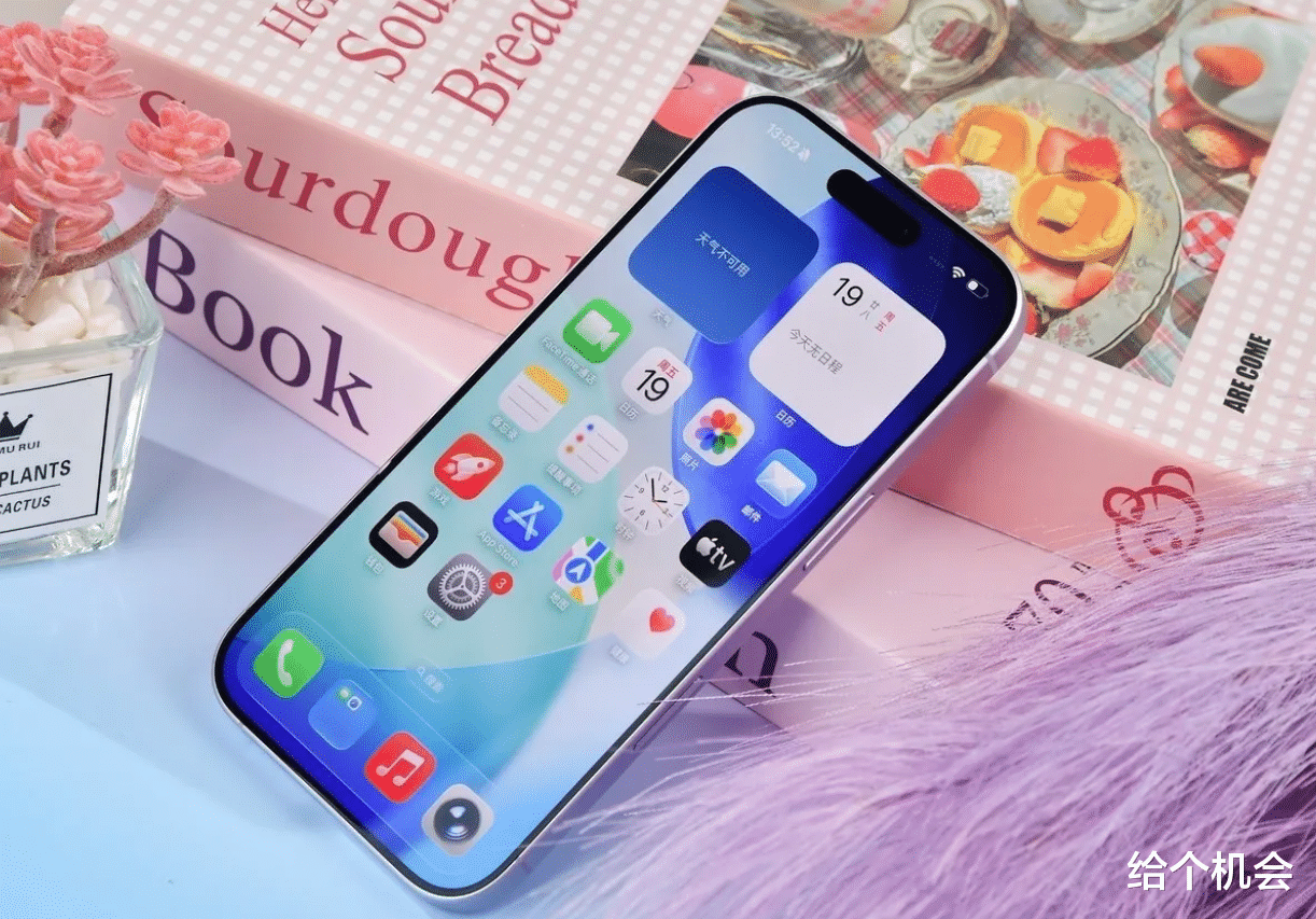 蘋果目前“最值得入手”的一款手機，加量不加價，能用六年以上