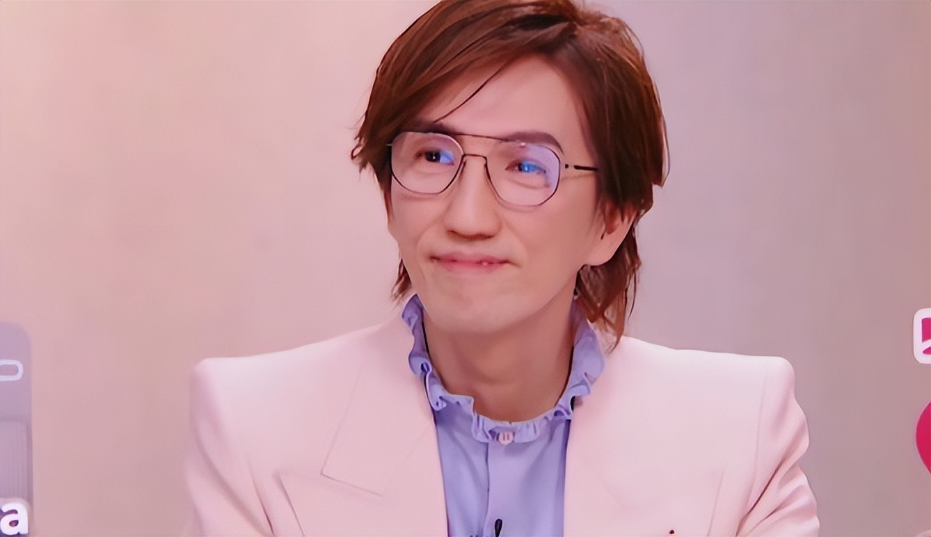 《歌手2025》接近尾声,2人成功镀金,3人不如不来,1人注定昙花一现