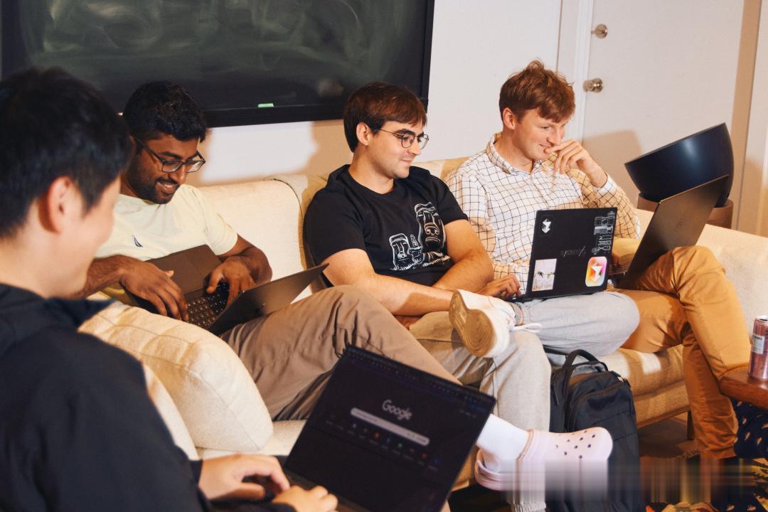 00后MIT輟學生，兩年干出2000億神話！英偉達谷歌搶投