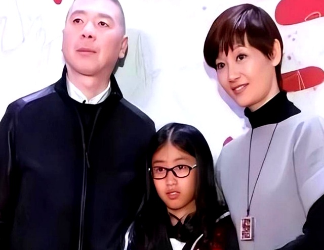 演都不演了！徐帆回应离婚传闻才4个月，冯小刚小心思藏不住了