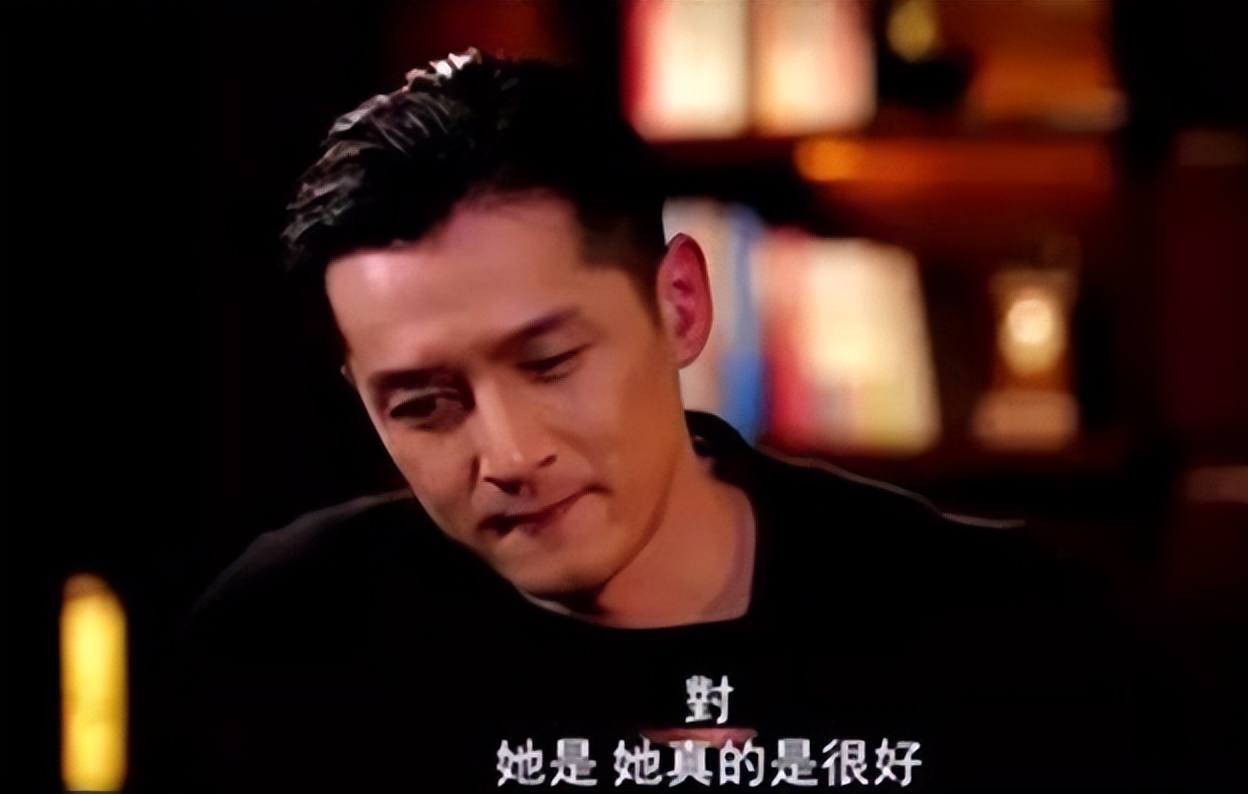 钱再多有什么用？42岁胡歌情绪崩溃直言：这两个女人是我一生的痛