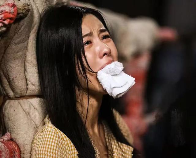 黄渤怒赞！国产悬疑王炸剧来袭，6主演3戏骨，凶案尺度大出新高度