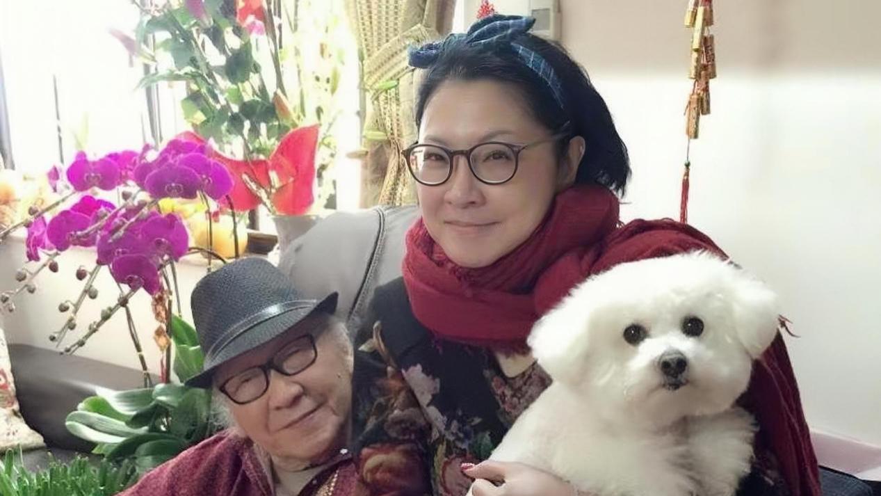 102岁香港知名老戏骨举办丧礼，遗照和蔼可亲，离世前无重大疾