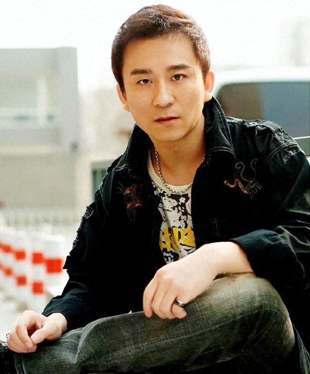 知名演员欠钱百万却不还！拿孩子上学钱玩失踪，网友曝光更多证据