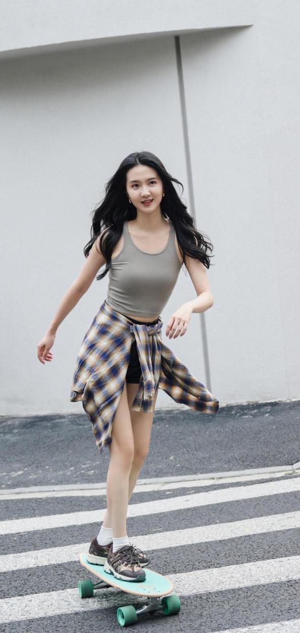 《藏海传》女演员美貌排名，张婧仪第4，白冰第2，第1是环球小姐