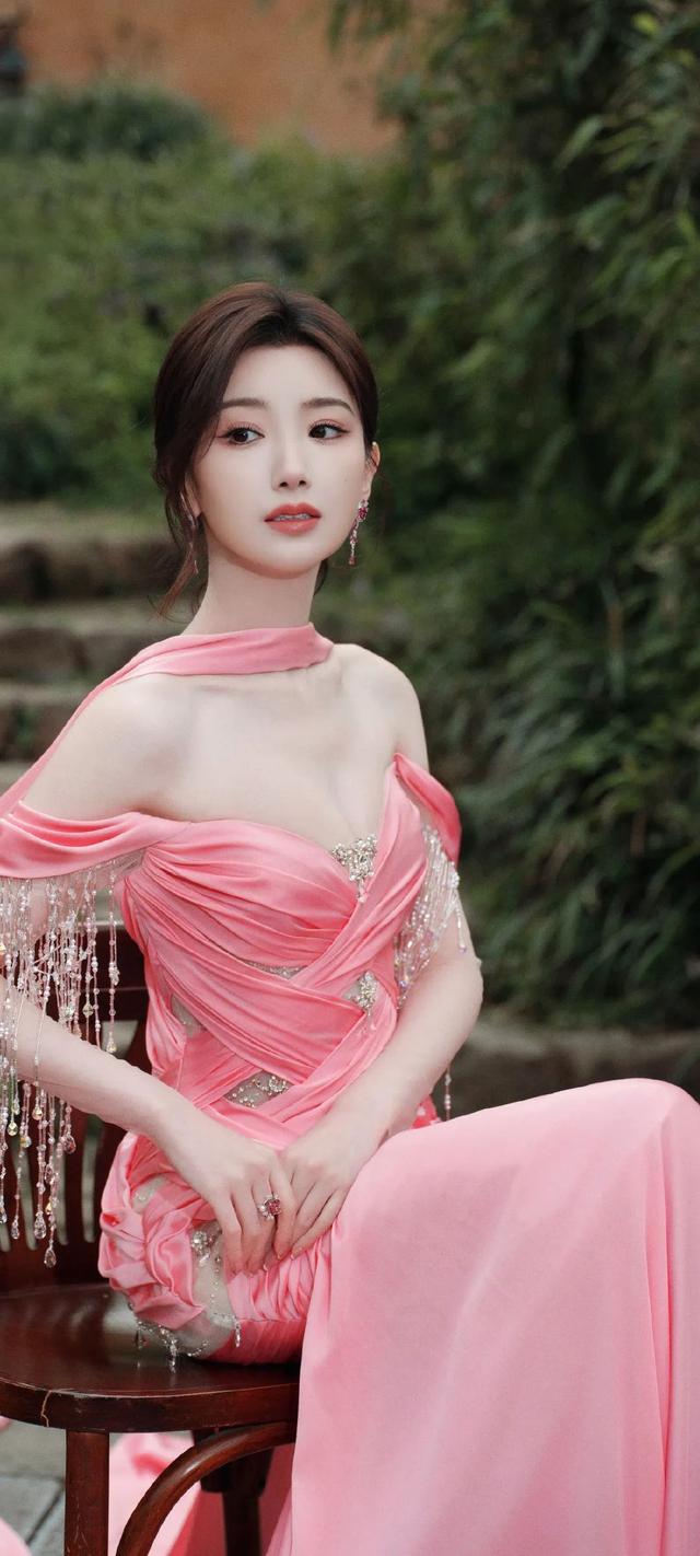 不一样的女神|第701期 毛晓彤·浪漫的约会