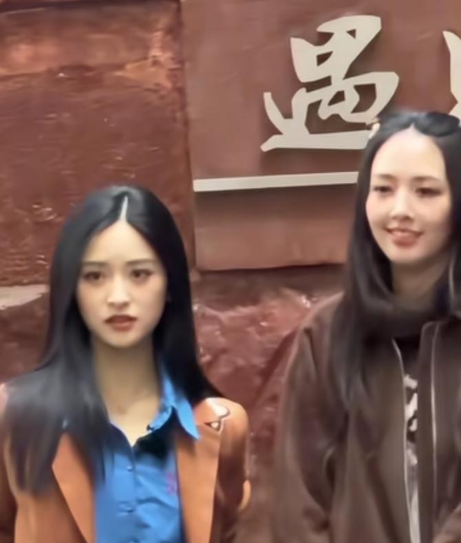 郭碧婷辟谣网友不信,诸葛紫岐晒名牌被嘲寒酸,豪门贵妇差距大