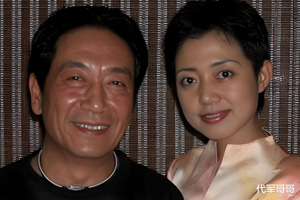 11年婚姻考验!饶芯语面对78岁丈夫王奎荣,如今过得幸福吗?