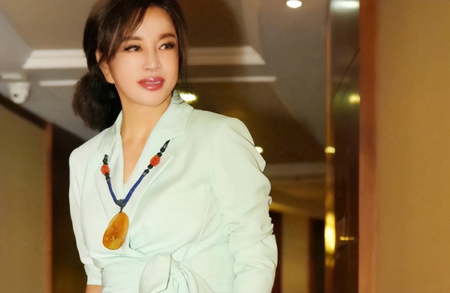 真一字千金？仗着名气＂割韭菜＂的几位明星，吃相太难看