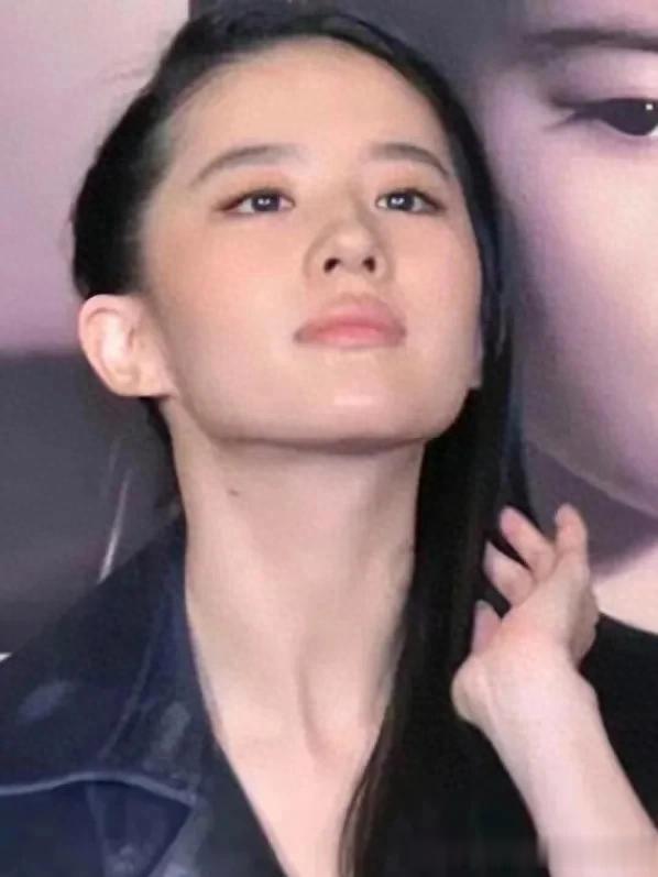 这个造型，除了刘亦菲，应该没人能驾驭吧？