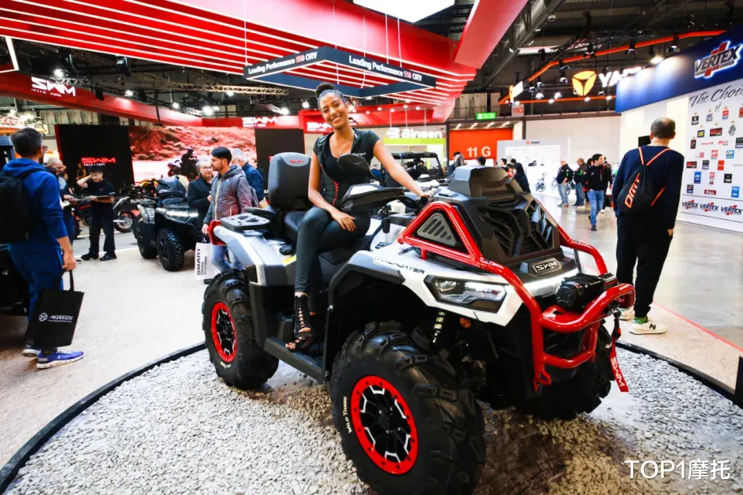 SWM重归米兰展人气爆棚,行业首创大马力HEV混动平台惊艳亮相